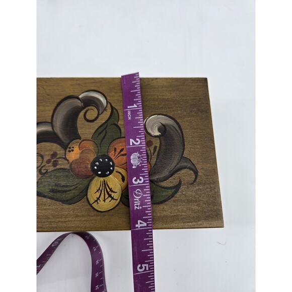 Mid Century 70s Norwegian Rosemaling Wooden Handpainted Trinket Box Hinge Signed - Picture 12 of 13